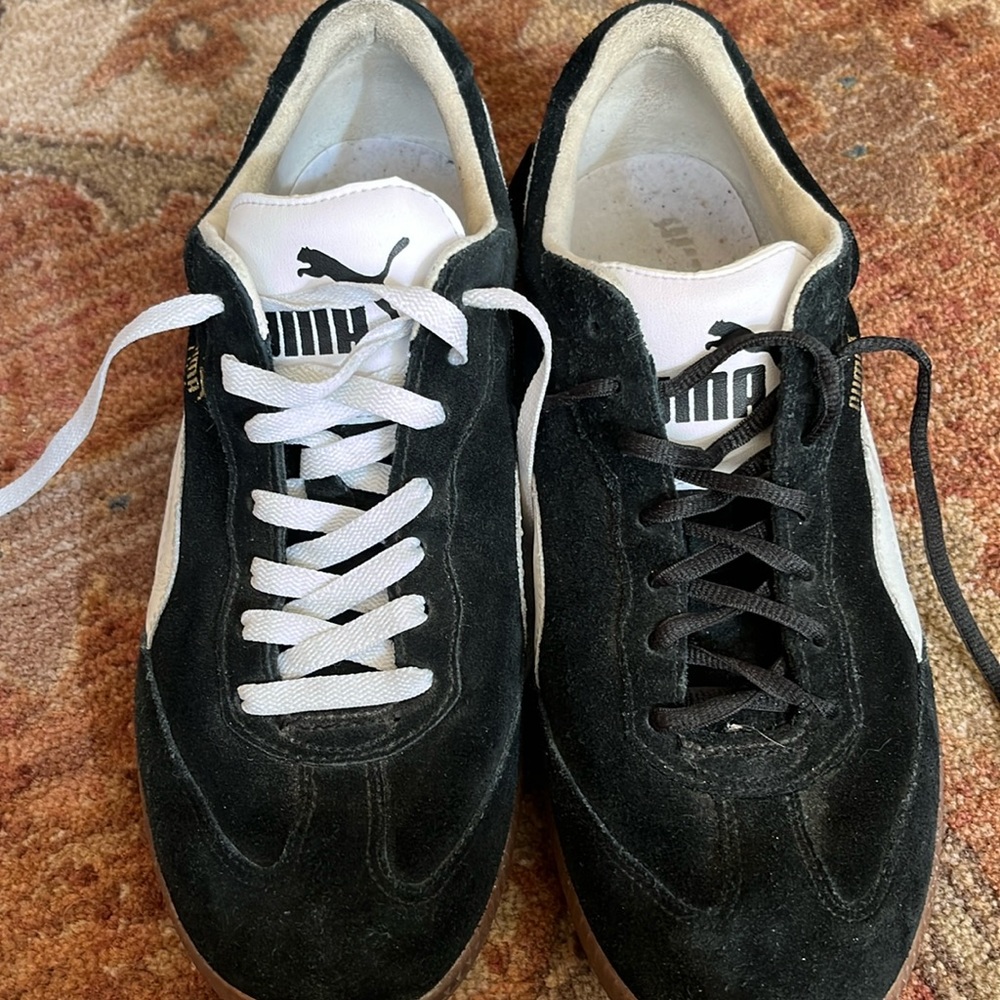 Puma SIZE 10 sneakers
